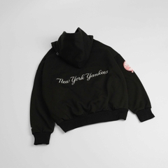 2018 - Áo Hoodie New Era NY New York Yankess Laurel Đen [HÀNG CHÍNH HÃNG]