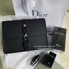 2201 - Túi Dior Gift Beauty Bee Clutch Pouch (Gift Hãng Tặng Khách) [HÀNG CHÍNH HÃNG]