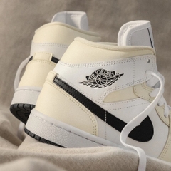 319 -  Giày Nike Jordan 1 MID COCONUT MILK BQ6472 121 [HÀNG CHÍNH HÃNG]