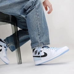 345 -  Giày Nike Air Jordan 1 Mid Ice Blue Nubuck DV1308 104 [HÀNG CHÍNH HÃNG]
