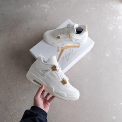 1674 - Giày Nike Air Jordan 4 Sail Metallic Gold - AQ9129 170 [HÀNG CHÍNH HÃNG]