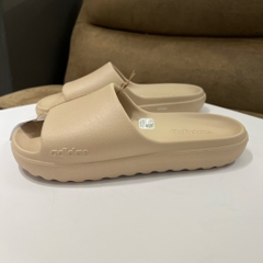 1667 - Dép Adidas Adilette Lumia Clay Brown JP9579 [HÀNG CHÍNH HÃNG]
