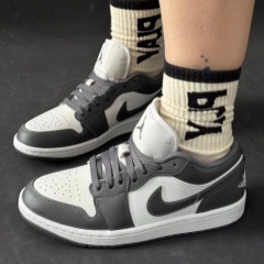 2033 - Giày Nike Air Jordan 1 Low ‘Grey White’ 553558-044 [HÀNG CHÍNH HÃNG]