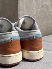 859 -  Giày Nike Air Jordan 1 Low GS Denim Swoosh FZ5046 041 [HÀNG CHÍNH HÃNG]