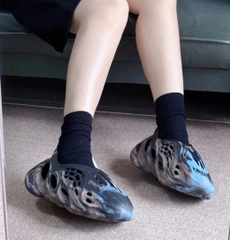 1975 - Giày Adidas Yeezy Foam RNR MX Cinder ID4126 [HÀNG CHÍNH HÃNG]