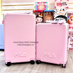 1321 - Vali Fila Hồng Size Cabin 22 Xách Tay Embossed Logo [HÀNG CHÍNH HÃNG] [HÀNG CHÍNH HÃNG]