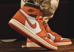 301 -  Giày Nike WMNS Air Jordan 1 High OG Starfish DO9369 101  [HÀNG CHÍNH HÃNG]