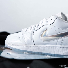 729 -  Giày Nike Air Jordan 1 Low Shines Glitter Swoosh FQ9112 100 [HÀNG CHÍNH HÃNG]
