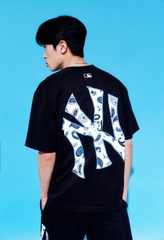 540 -  Áo MLB NY Paisley Logo - NY Hoa Xanh - Đen - Code 3ATSI0333-50BKS [HÀNG CHÍNH HÃNG]