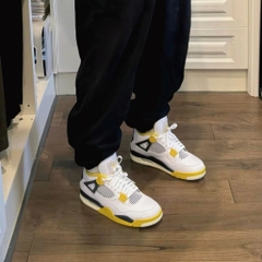 1672 - Giày Nike Jordan 4 Vivid Sulfur AQ9129-101 [HÀNG CHÍNH HÃNG]