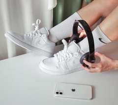 072 -  Giày Nike Air Jordan 1 Low Triple White 553558 136 | 553560 136 [HÀNG CHÍNH HÃNG]