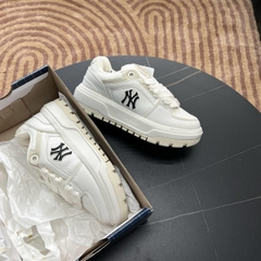 575  -  GIÀY MLB CHUNKYLINER WIDE NEW YORK YANKEES 3ASXCLW4N-50CRS [HÀNG CHÍNH HÃNG]