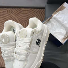 575  -  GIÀY MLB CHUNKYLINER WIDE NEW YORK YANKEES 3ASXCLW4N-50CRS [HÀNG CHÍNH HÃNG]