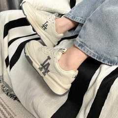 572  -  Giày MLB Korea Chunky Runner Basic New York Yankees Cream - 3ASHCRB3N-50CRS [HÀNG CHÍNH HÃNG]