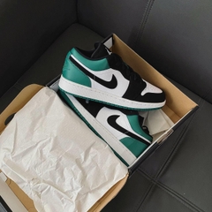 728 -  Giày Nike Air Jordan 1 Low GS Mystic Green 553560 113 [HÀNG CHÍNH HÃNG]