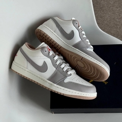 1871 - Giày Nike Air Jordan 1 Low 'Red College Grey' 553558-169 [HÀNG CHÍNH HÃNG]