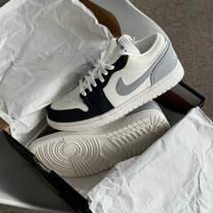 1962 - Giày Nike Air Jordan 1 Low 'Sail Light Smoke Grey' IO2242-101 [HÀNG CHÍNH HÃNG]