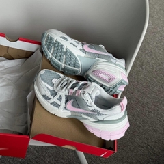 1821 - Giày Nike V2K Run Light Pumice Pink Foam HQ4046-001 [HÀNG CHÍNH HÃNG]
