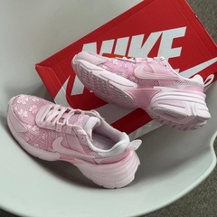 1964 - Giày Nike V2K Run ''Pink Foam'' HJ5269-600 [HÀNG CHÍNH HÃNG]
