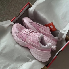 1964 - Giày Nike V2K Run ''Pink Foam'' HJ5269-600 [HÀNG CHÍNH HÃNG]