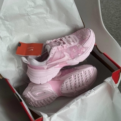 1964 - Giày Nike V2K Run ''Pink Foam'' HJ5269-600 [HÀNG CHÍNH HÃNG]