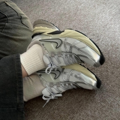 1819 - Giày Nike V2K Run Summit White Metallic Silver FD0736-100 [HÀNG CHÍNH HÃNG]