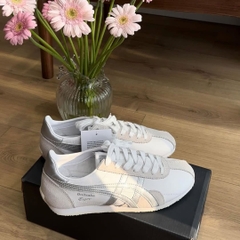 2098 - Giày Onitsuka Tiger Runspark White Sliver 1183B480-104 [HÀNG CHÍNH HÃNG]