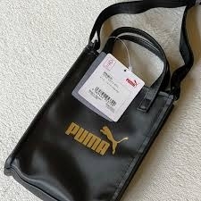 371 -  Túi Puma Core Up Mini Tote X-body Bag - Đen chữ Vàng [HÀNG CHÍNH HÃNG]