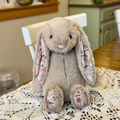 2181 - JellyCat Blossom Bunny Beige 'Petal' 31cm - Jellycat Blossom Cream Bunny Beige 'Petal' Medium 31cm [HÀNG CHÍNH HÃNG]