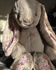 2156 - JellyCat Bunny Blossom Beige 'Petal' 51cm - JellyCat Blossom Beige Bunny Petal Huge 51cm [HÀNG CHÍNH HÃNG]