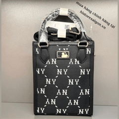 1018 -  Túi MLB NY Dia Monogram Phonebag Dọc - Black Đen - Code 7ACRMDB4N 50BKS [HÀNG CHÍNH HÃNG]