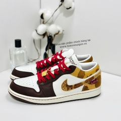 2256 - Giày Nike Air Jordan 1 Low SE Year of the Horse IQ5321-121 [HÀNG CHÍNH HÃNG]