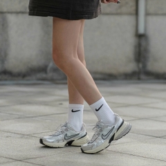 1819 - Giày Nike V2K Run Summit White Metallic Silver FD0736-100 [HÀNG CHÍNH HÃNG]