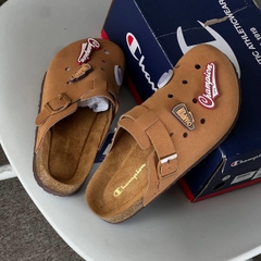 1693 - Dép Champion Sandal Birken Brown U5AFASU19S1 - Nâu [HÀNG CHÍNH HÃNG]