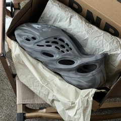 2209 - Giày Adidas Yeezy Foam Runner 'MX Granite' IE4931 [HÀNG CHÍNH HÃNG]