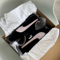 1560 - Giày Puma Speedcat OG ‘Black Pink’  - Đen Sọc Hồng - 398846 09 [CHÍNH HÃNG]