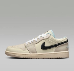 1378 - Giày Nike Air Jordan 1 Low SE Sanddrift Glacier Blue HQ3440-101 [HÀNG CHÍNH HÃNG]