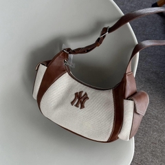 1455 - Túi MLB Canvas Vintage Cargo Bag New York Yankees Cream 3ABQBV15N-50CRD [HÀNG CHÍNH HÃNG]