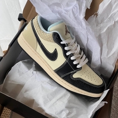 1377 - Giày Nike Air Jordan 1 Low SE Coconut Milk Black HQ3437-101 [HÀNG CHÍNH HÃNG]