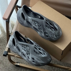 2209 - Giày Adidas Yeezy Foam Runner 'MX Granite' IE4931 [HÀNG CHÍNH HÃNG]