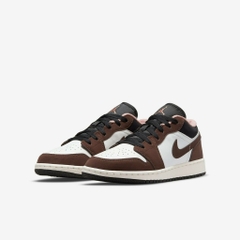 1118 - Giày Nike Air Jordan 1 Light Chocolate Low SE GS - DM0589 200 - [HÀNG CHÍNH HÃNG]