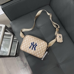 608 -  Túi Đeo Chéo MLB Monogram Jacquard New York Yankees - Size 23 - 3ACRM012N-50BGD [HÀNG CHÍNH HÃNG]