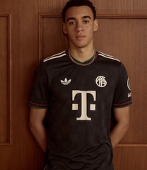 1766 - Áo Adidas FC Bayern Áo Đấu Thứ Ba Mùa Giải 25/26 Black Halo Ivory KE6801 [HÀNG CHÍNH HÃNG]