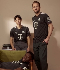 1766 - Áo Adidas FC Bayern Áo Đấu Thứ Ba Mùa Giải 25/26 Black Halo Ivory KE6801 [HÀNG CHÍNH HÃNG]