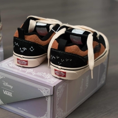 911 -  Giày Vans Knu Skool Disney - Code VN0009QCYS8 [HÀNG CHÍNH HÃNG]