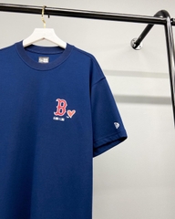 1042 -  Áo New Era Big B Basic Logo Brave Heart Big B Trái Tim Nhỏ Xanh Navy [HÀNG CHÍNH HÃNG]