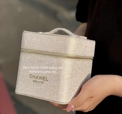 2186 - Túi Chanel Gift Beauty Pearl Case Champagne (Gift Hãng Tặng Khách) [HÀNG CHÍNH HÃNG]