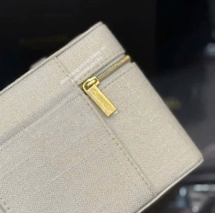2218 - Túi Chanel Gift Beauty Vanity Chanel Beige (Gift Hãng Tặng Khách) [HÀNG CHÍNH HÃNG]