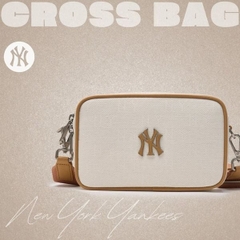 565 -  Túi MLB NY Monogram Chìm Mini - Trắng Kem viền Nâu - Code 3ACRS014N 50CRD [HÀNG CHÍNH HÃNG]