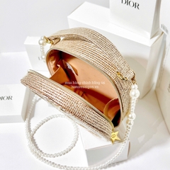 2079 - Túi Dior Gift Crystal Gold Woven Round Pouch - Dior Pouch Beauty Xmas Gift (Gift Hãng Tặng Khách) [HÀNG CHÍNH HÃNG]